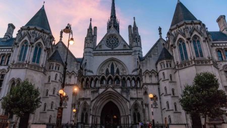 Photograph of the Royal Courts of Justice.