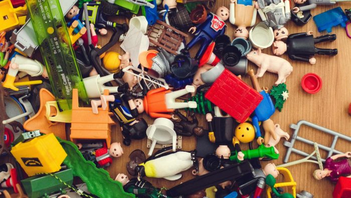 A pile of playmobil